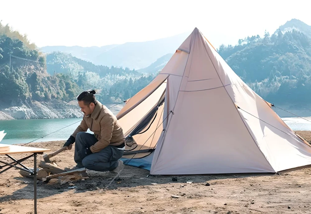 pyramid meditation tent